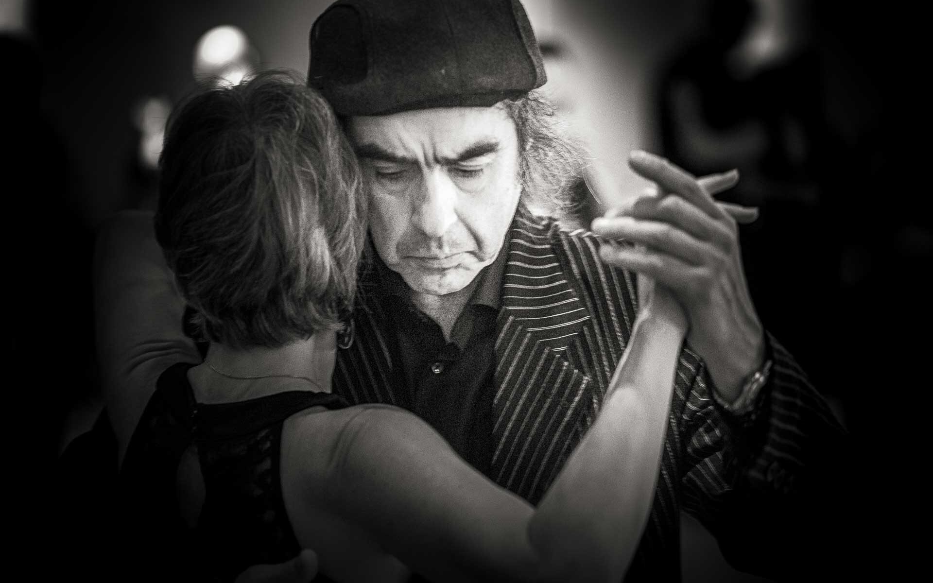 Roberto Diaz Bandoneones und Tangotänzer